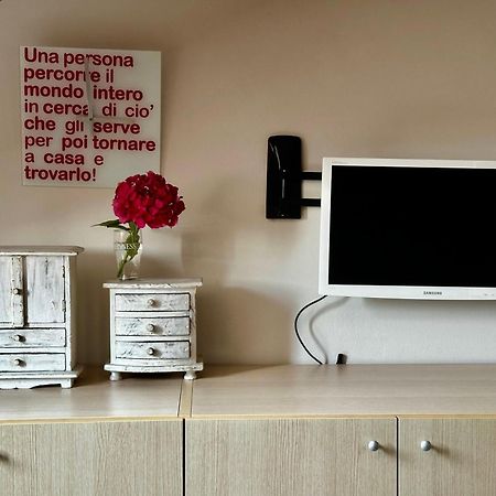 Loft Centro Storico Tommaso Apartment Turin Exterior photo