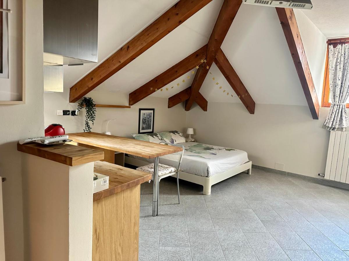Loft Centro Storico Tommaso Apartment Turin Exterior photo